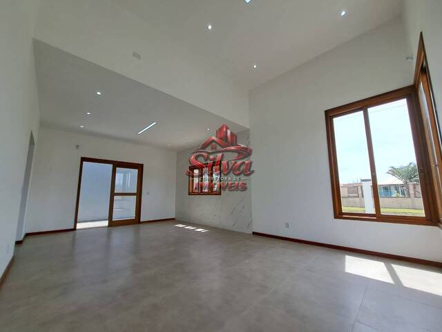 Casa para Venda em Imbé - 4