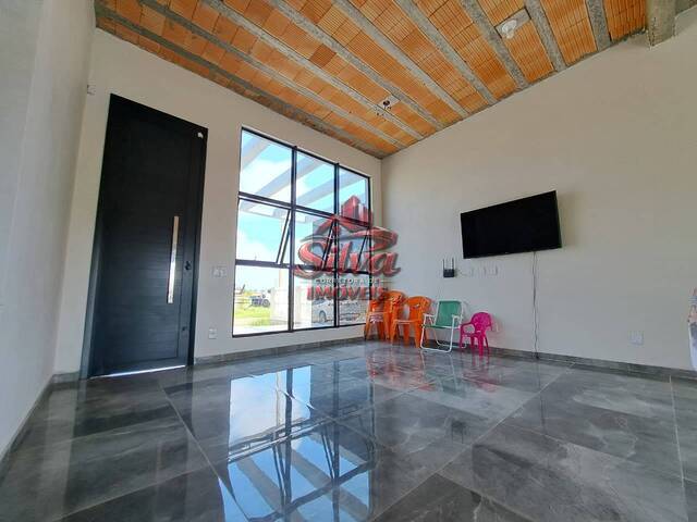 Casa para Venda em Osório - 3