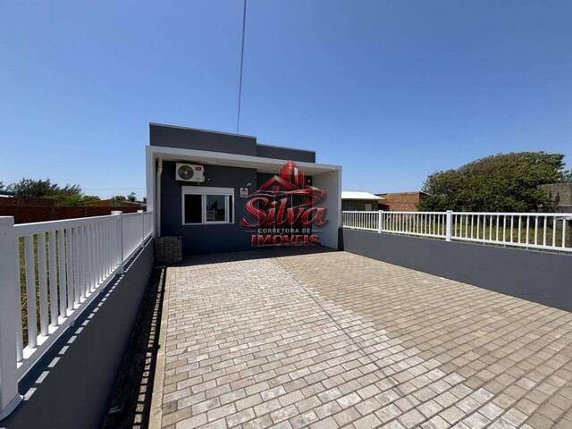 #1131 - Casa para Venda em Imbé - RS