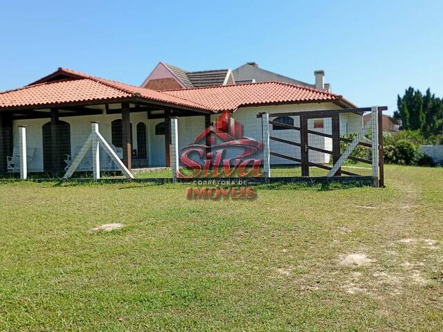 #1141 - Casa para Venda em Imbé - RS