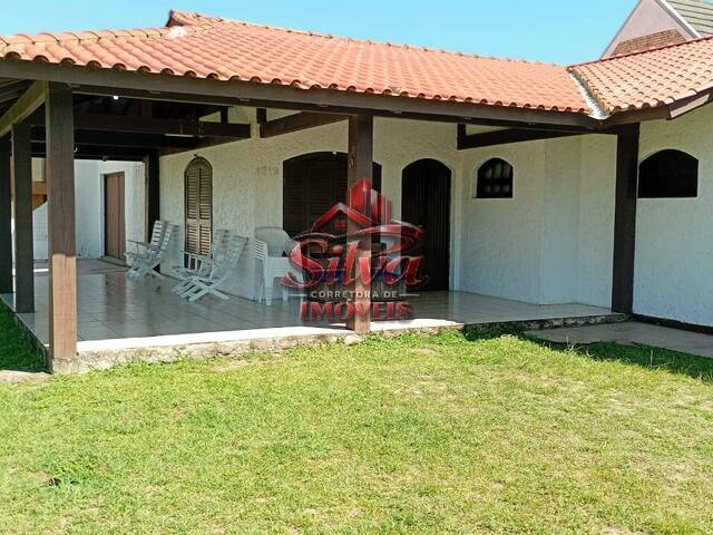 #1141 - Casa para Venda em Imbé - RS
