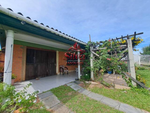 #1161 - Casa para Venda em Imbé - RS