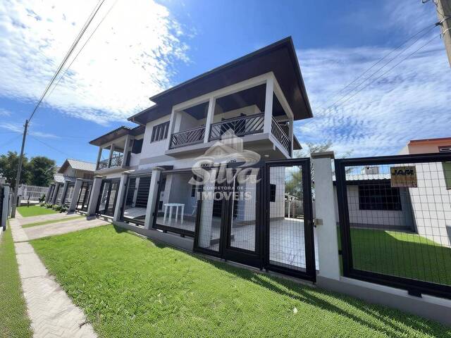 Casa para Venda em Imbé - 2