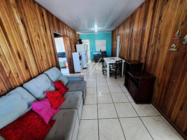 #C1330 - Casa para Venda em Imbé - RS
