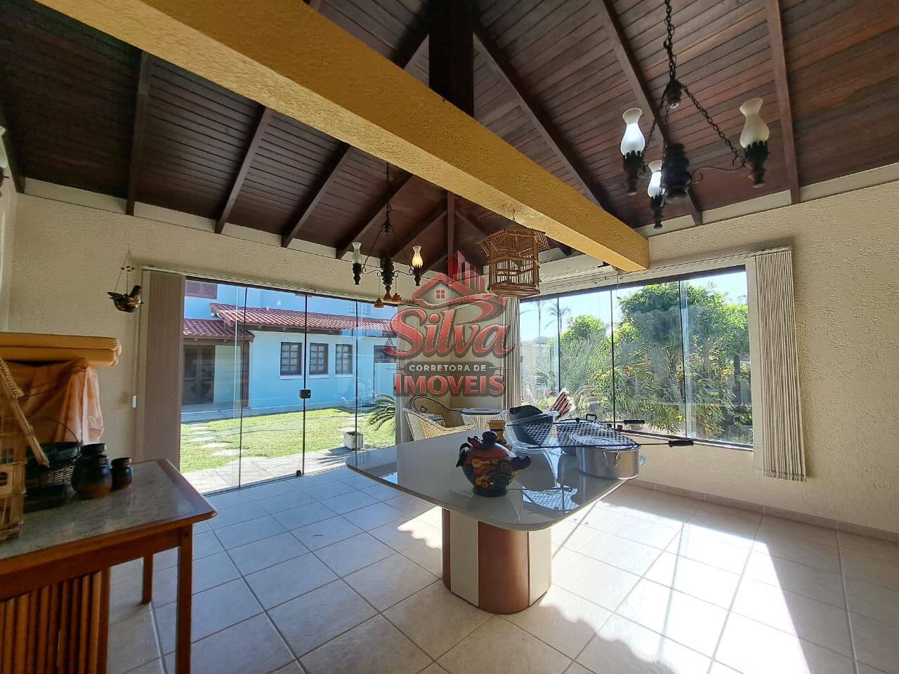 Casa, 5 quartos, 270 m² - Foto 10