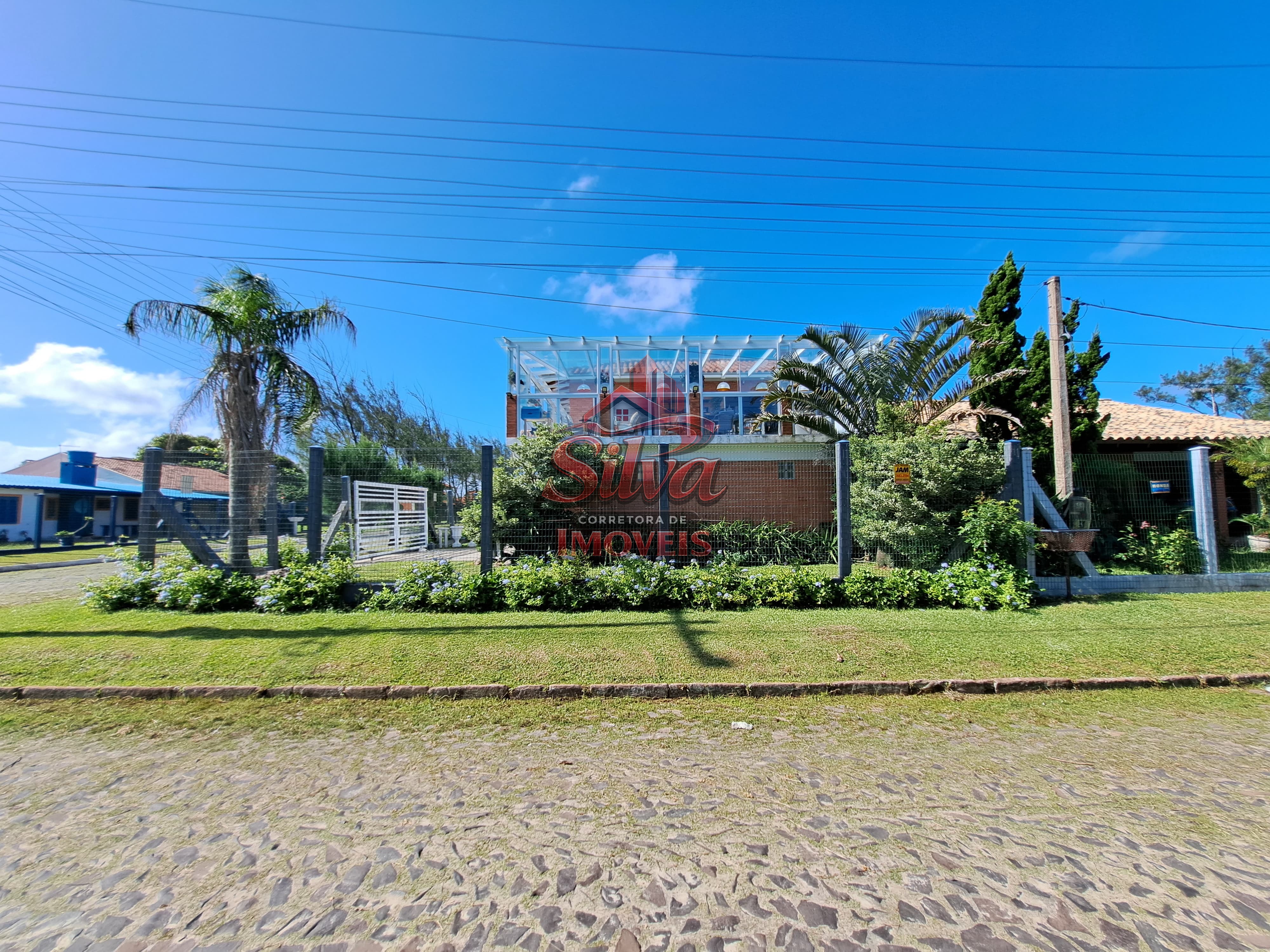 Casa, 4 quartos, 282 m² - Foto 2