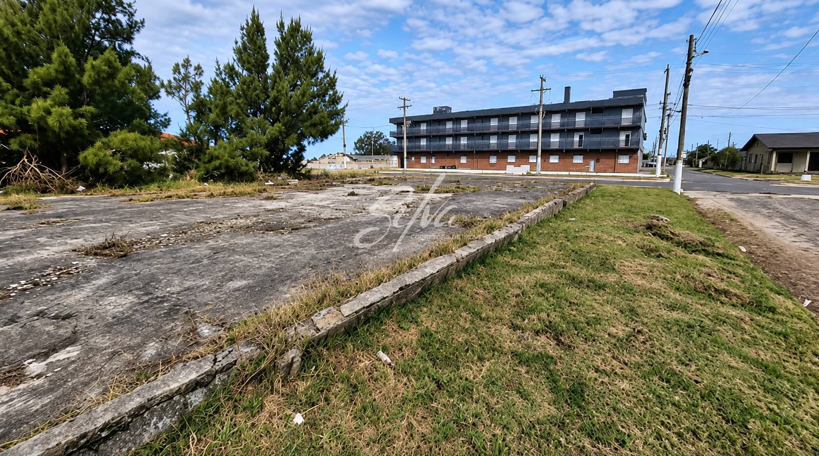 Terreno, 300 m² - Foto 1