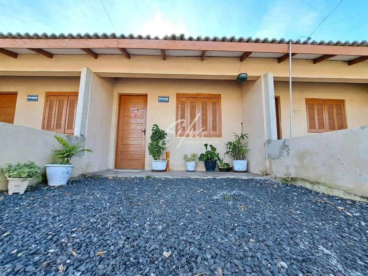 Casa, 2 quartos, 52 m² - Foto 1